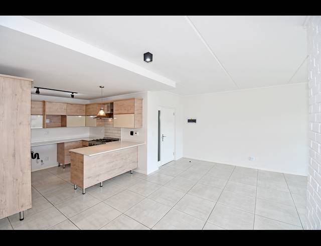 3 BEDROOM APARTMENT FOR SALE IN NOORDHANG